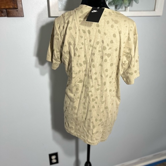 Nike Men’s Small Safari AOP Casual T-Shirt Tan/Brown Regular Fit 100% Cotton NWT - Picture 5 of 7